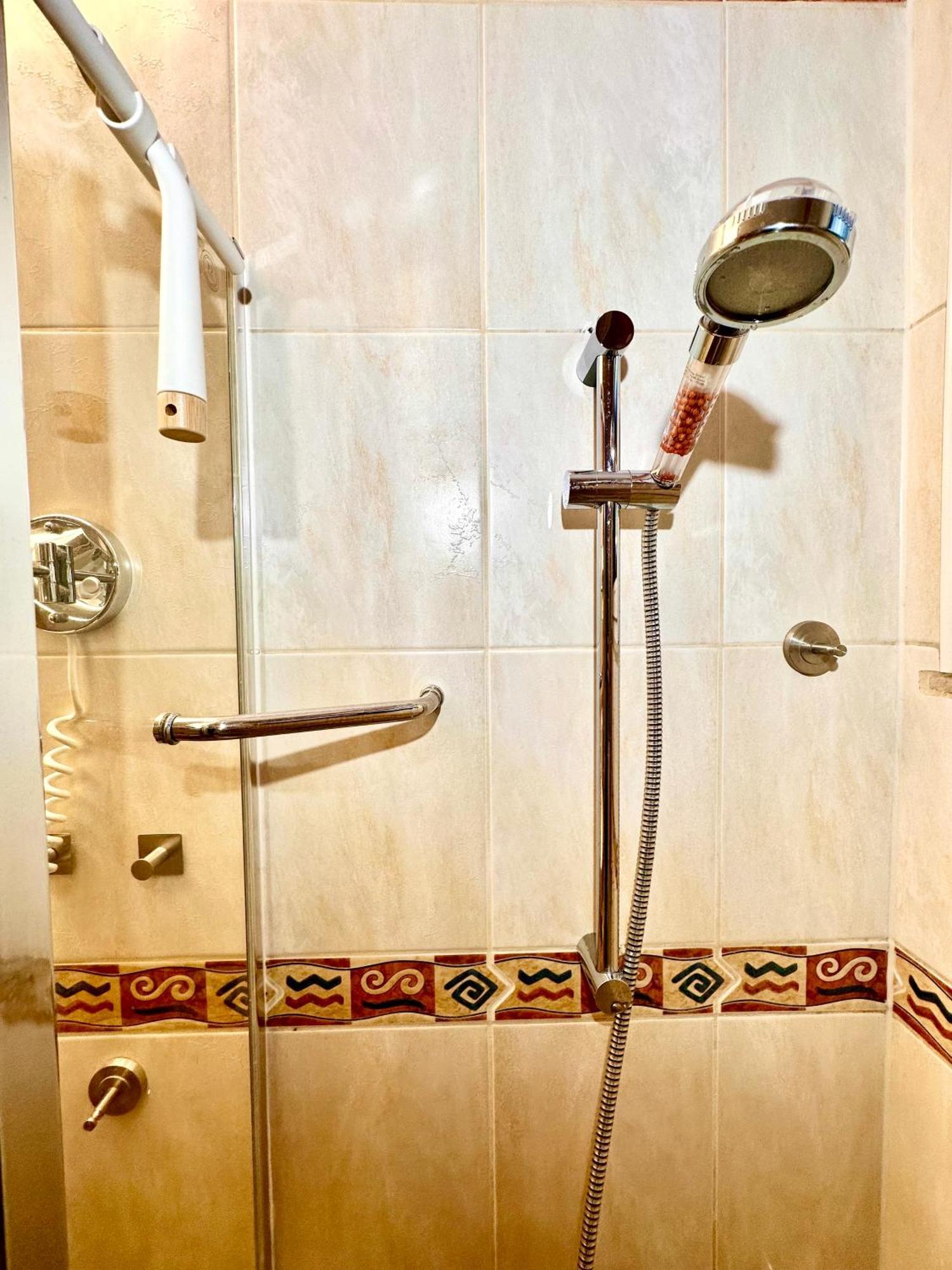 1 Zimmer 2 Personen, Garten, Terrasse, Wc, Dusche, Gemeinsame Kueche Ilsede Exteriör bild